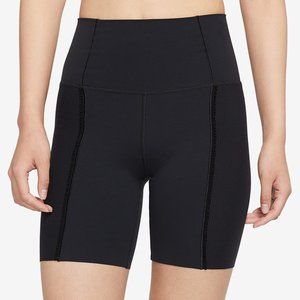 Nike LUX Yoga Infinalon 7” Shorts